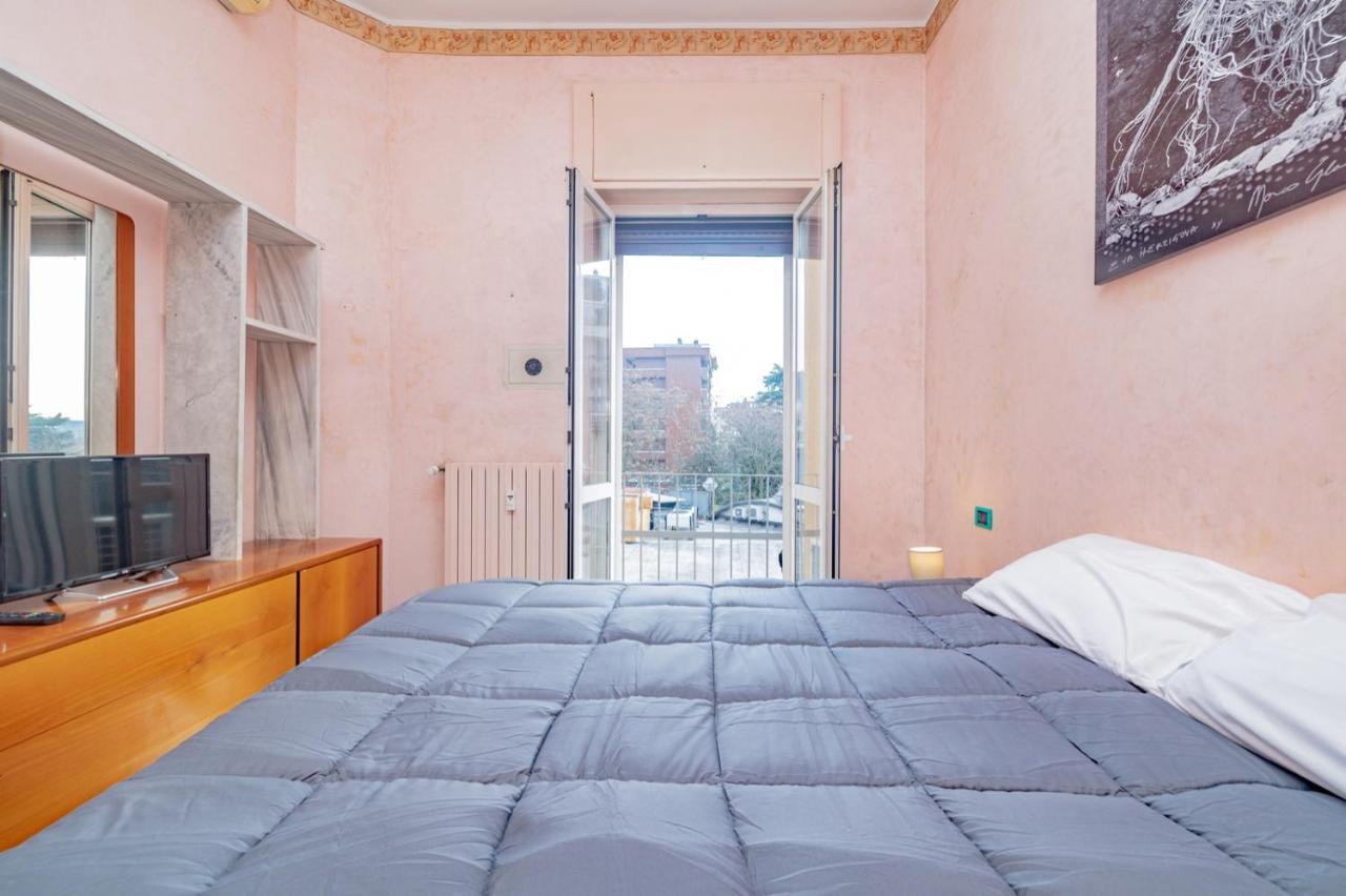 Casa Vicinissima All'Ospedale San Paolo Милано Екстериор снимка