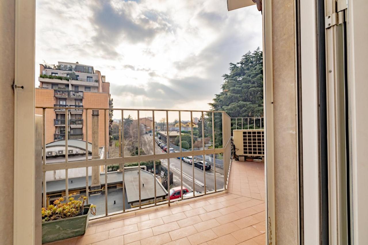 Casa Vicinissima All'Ospedale San Paolo Милано Екстериор снимка